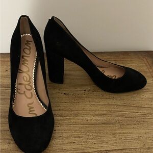 Sam Edelman Classic Black Heels Sueded fabric 8M Flawless beauties